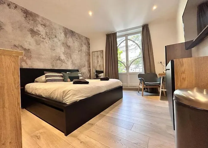 Maison Hyper Centre Maxi 28pers Tour D'auvergne شقة كليرمونت-فيراند