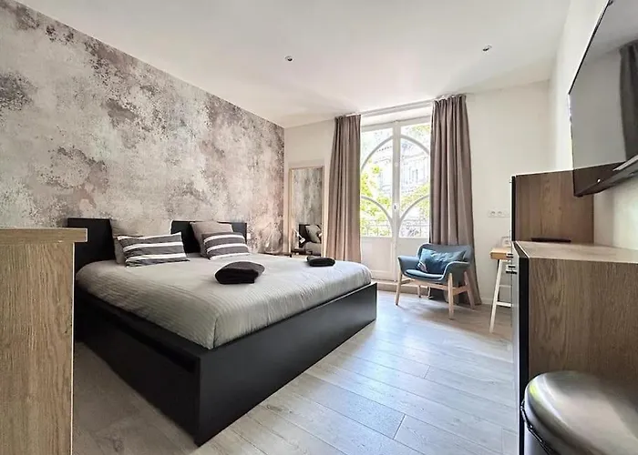 Maison Hyper Centre Maxi 28pers Tour D'auvergne * كليرمونت-فيراند